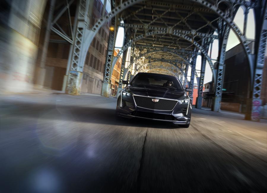  Cadillac CT6-V 2019 года  (фото 1 из 17)